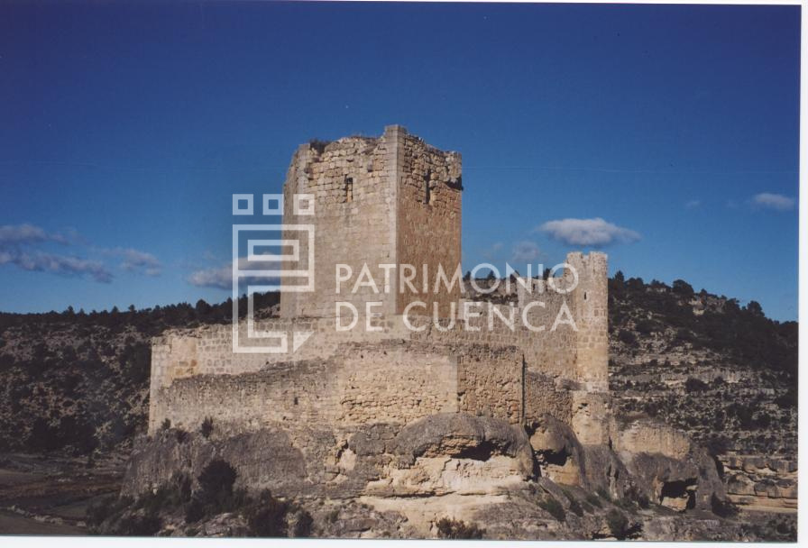 CASTILLO DE PARACUELLOS DE LA VEGA