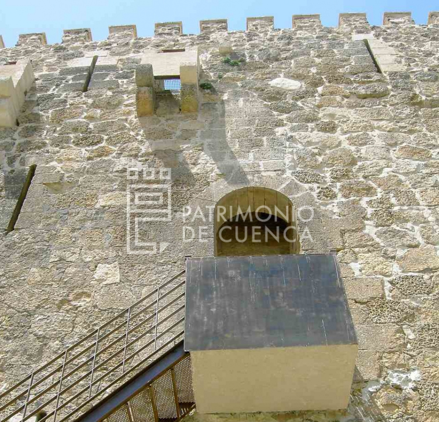 CASTILLO DE PARACUELLOS DE LA VEGA